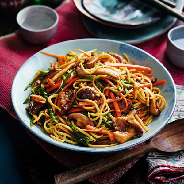 Vegetable chow mein - Chinese New Year - Slimming World Blog