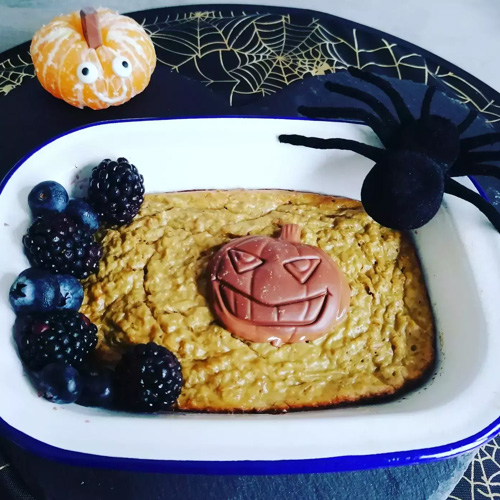 Pumpkin baked oats-Halloween movie snacks-slimming world blog