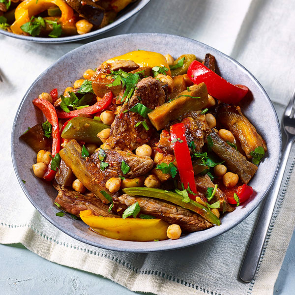 Moroccan lamb with aubergines and peppers - chickpea recipes - Slimming World Blog