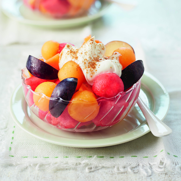 What is quark? Fruit salad quark recipe. Slimming World blog.