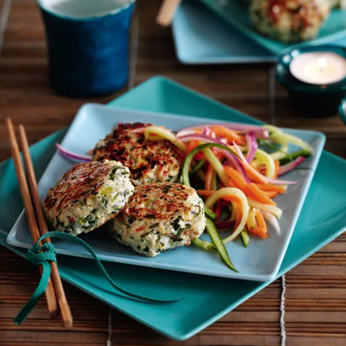 Slimming World Thai style chicken cakes