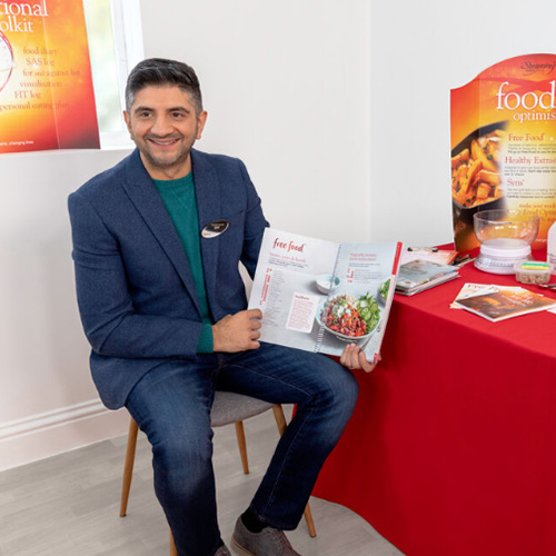 Slimming World Consultant Zaheer in group