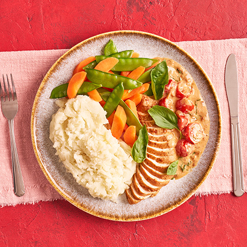 Slimming World Kitchen - week 58 - chicken with summer veg and tomato basil sauce