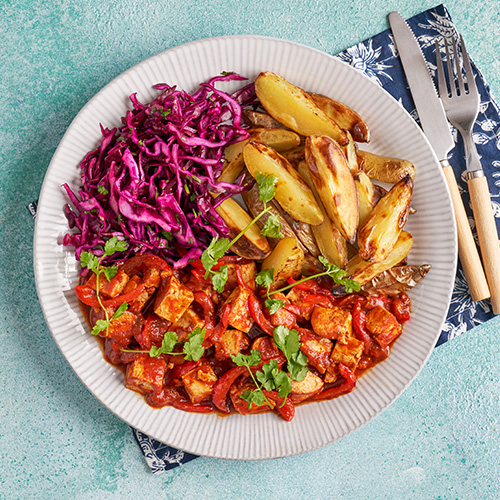 Slimming World Kitchen - week 61 - bbq tofu with wedges and slaw