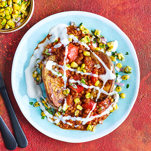 Slimming World Kitchen - week 67 - lentil chilli jackets with sweetcorn salsa