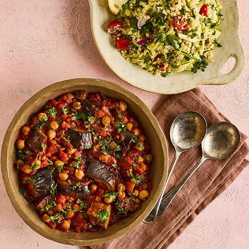 Slimming World Kitchen - week 5: Valentines aromatic aubergine stew with couscous