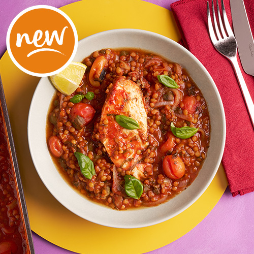Slimming World Kitchen's chicken traybake with tomato and basil lentils
