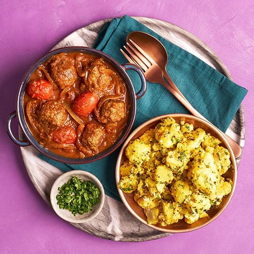 Slimming World Kitchen beef meatball curry with aloo gobi