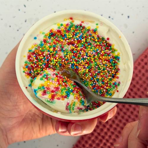 Dot cake