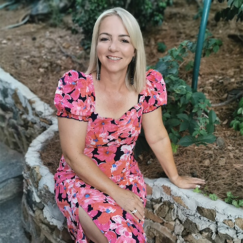 Consultant Rebecca