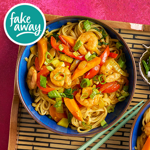 Slimming World Kitchen, week 42: Singapore-style prawn noodles